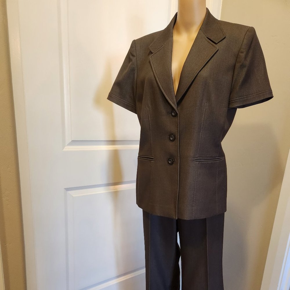 Business suit - Short Sleeve